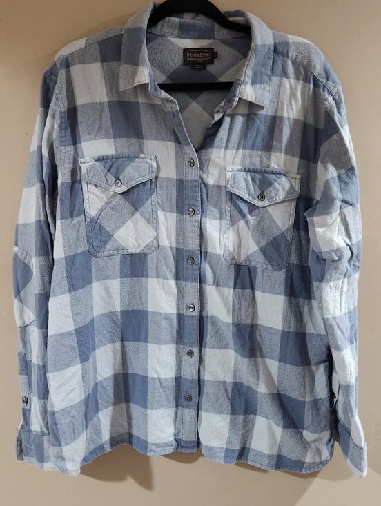 Pendleton Tops - Pendleton blue and white checkered flannel shirt #flannel #checkered